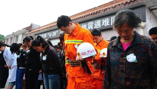 Tứ Xuyên tổ chức tưởng niệm các nạn nhân của trận động đất